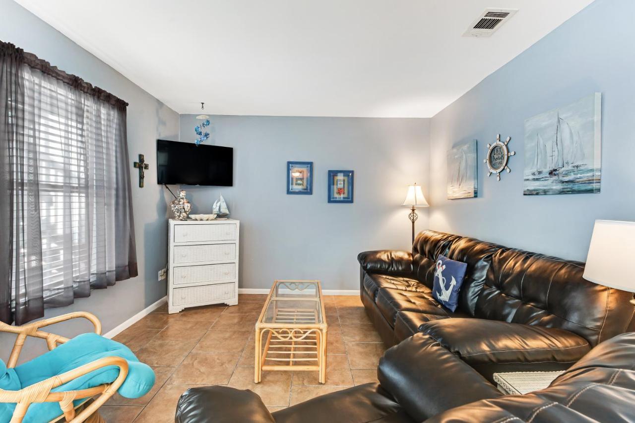 Ocean Reef Condos Gulf Shores Room photo