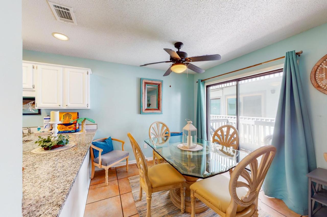 Ocean Reef Condos Gulf Shores Room photo