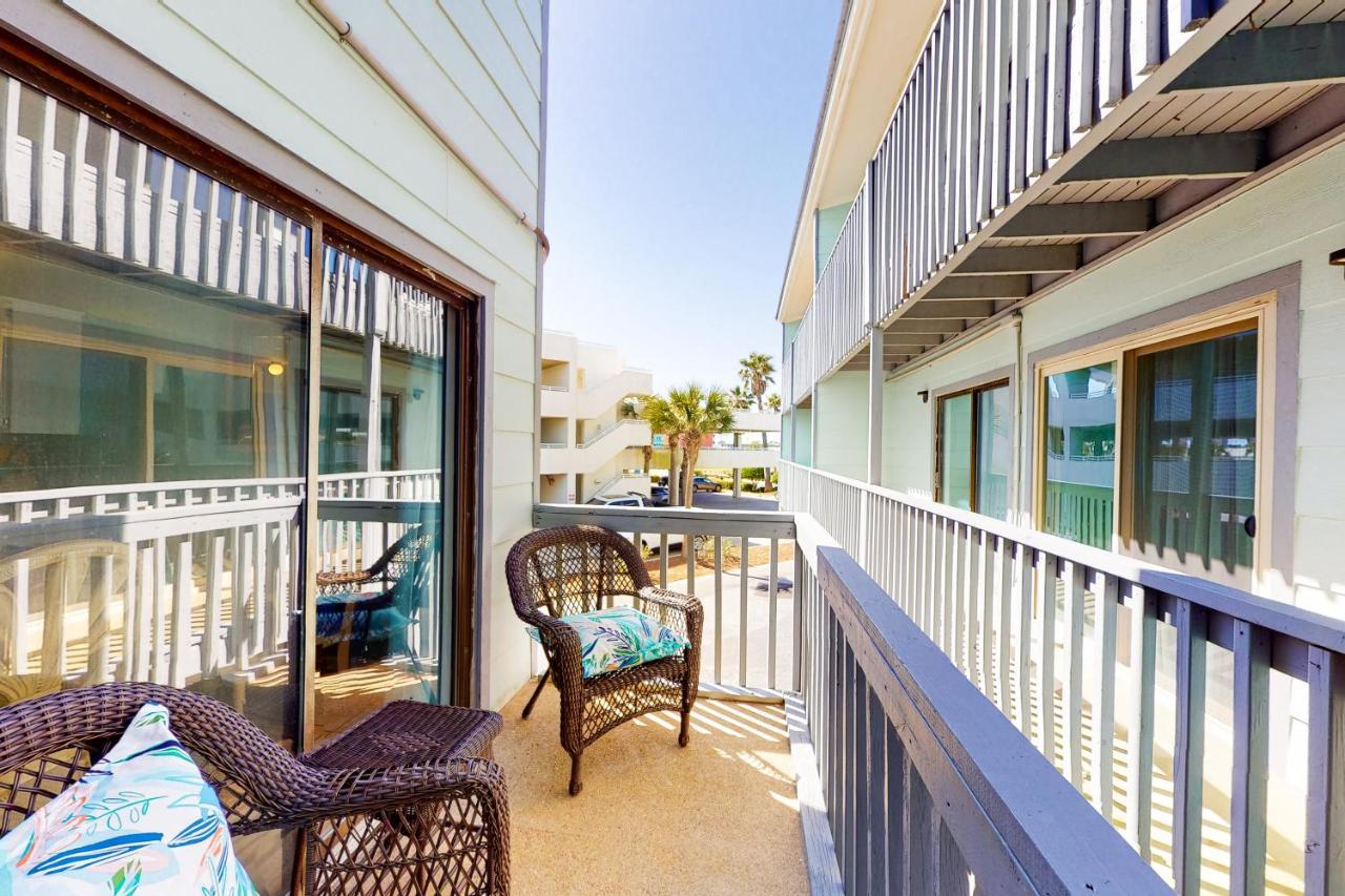 Ocean Reef Condos Gulf Shores Room photo